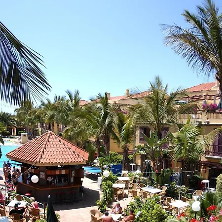 Oasis Club 2*