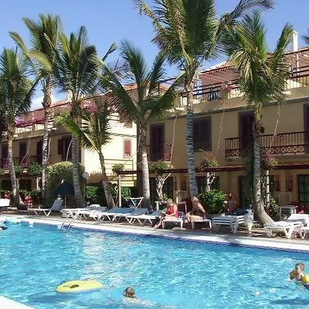 Oasis Club Ξενοδοχείο