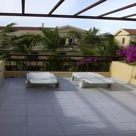 Oasis Club 2* Μασπαλόμας