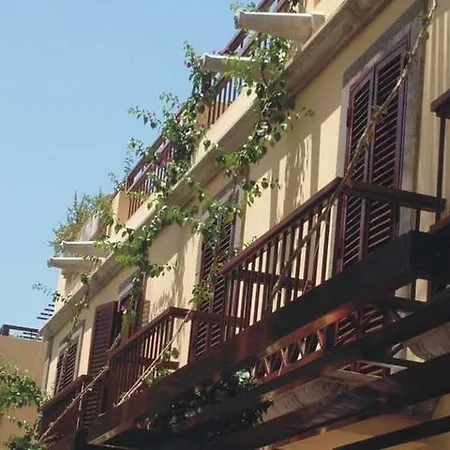 Oasis Club Ξενοδοχείο